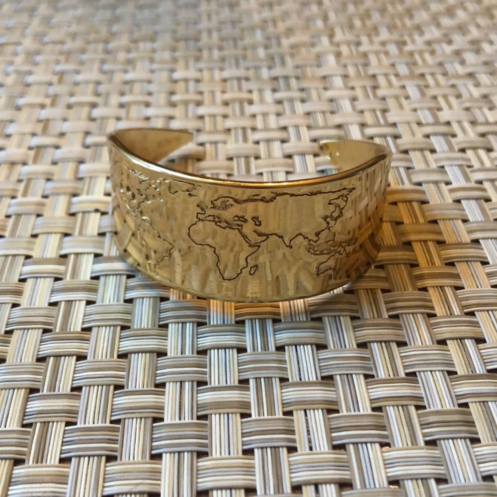 New ROWW world etched gold cuff!